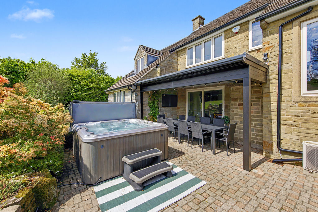 Darley Road Stone Edge